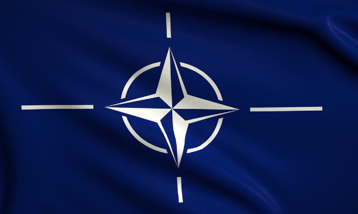 Нато тв. Североатлантический Альянс НАТО. Флаг НАТО. Флаг НАТО 1949. Североатлантический блок НАТО.
