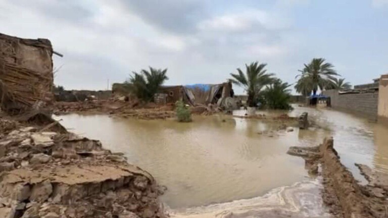بالفيديو: الأمطار الغزيرة والسيول تغرق العراق