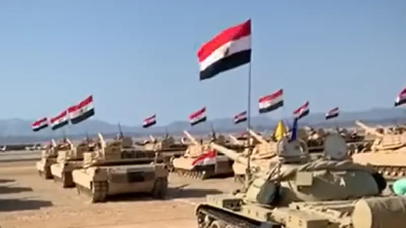 مصر تعزز تواجدها عسكريًا قرب رفح؟